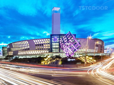 Proyecto de Centro Comercial en el Sudeste Asiático -TAR200- Puerta Giratoria de 2 Hojas