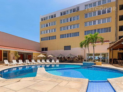 COMFORT INN en Centroamérica - TAR300- Puerta Giratoria Automática