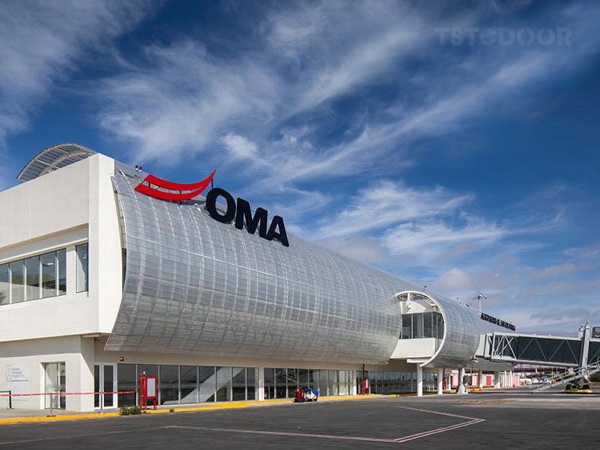 TSTC sliding door for San Luis Potosi airport-pic1