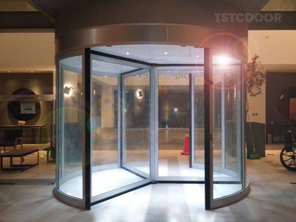 TSTC Revolving Door for HOSPITAL STAR MEDICA-pic1