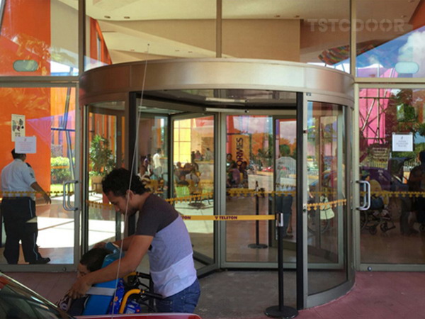Mexico Child Rehabilitation Center - Revolving Door-pic2