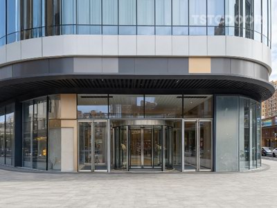 2 Wing Automatic Revolving Doo