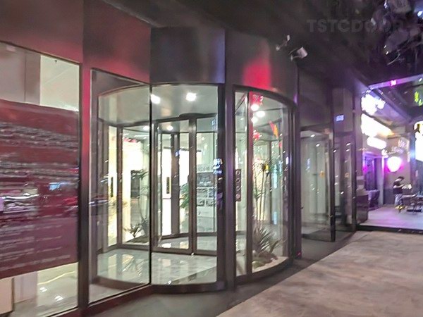 2 Wing Revolving Door-TAR200-TSTC -2